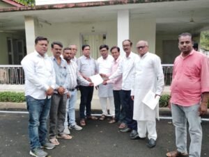 भ्रष्टाचार मुक्त मध्यप्रदेश अभियान संगठन ने सौंपा ज्ञापन, ग्रामीण सड़कों की बदहाली पर जताई गहरी चिंता पूर्व विधायक अजय चौरे के प्रतिनिधित्व में सौंपा गया ज्ञापन