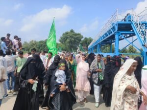 ईद मिलादुन्नबी पर निकला जुलूस, अमन-चैन और भाईचारे का दिया संदेश